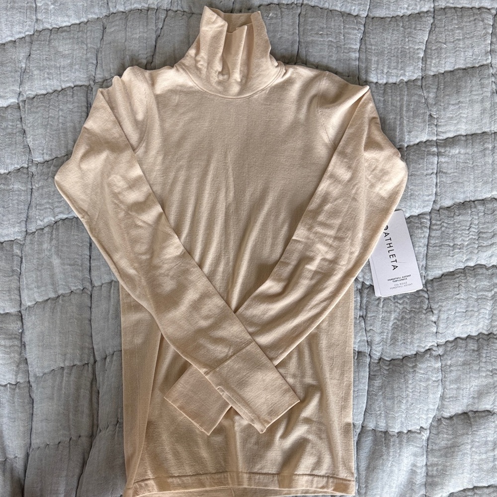 Athleta Foresthill Ascent Cream Turtleneck NWT